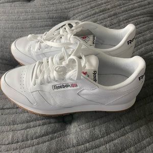 Reebok Classics. Size 10.5. Only worn once.
